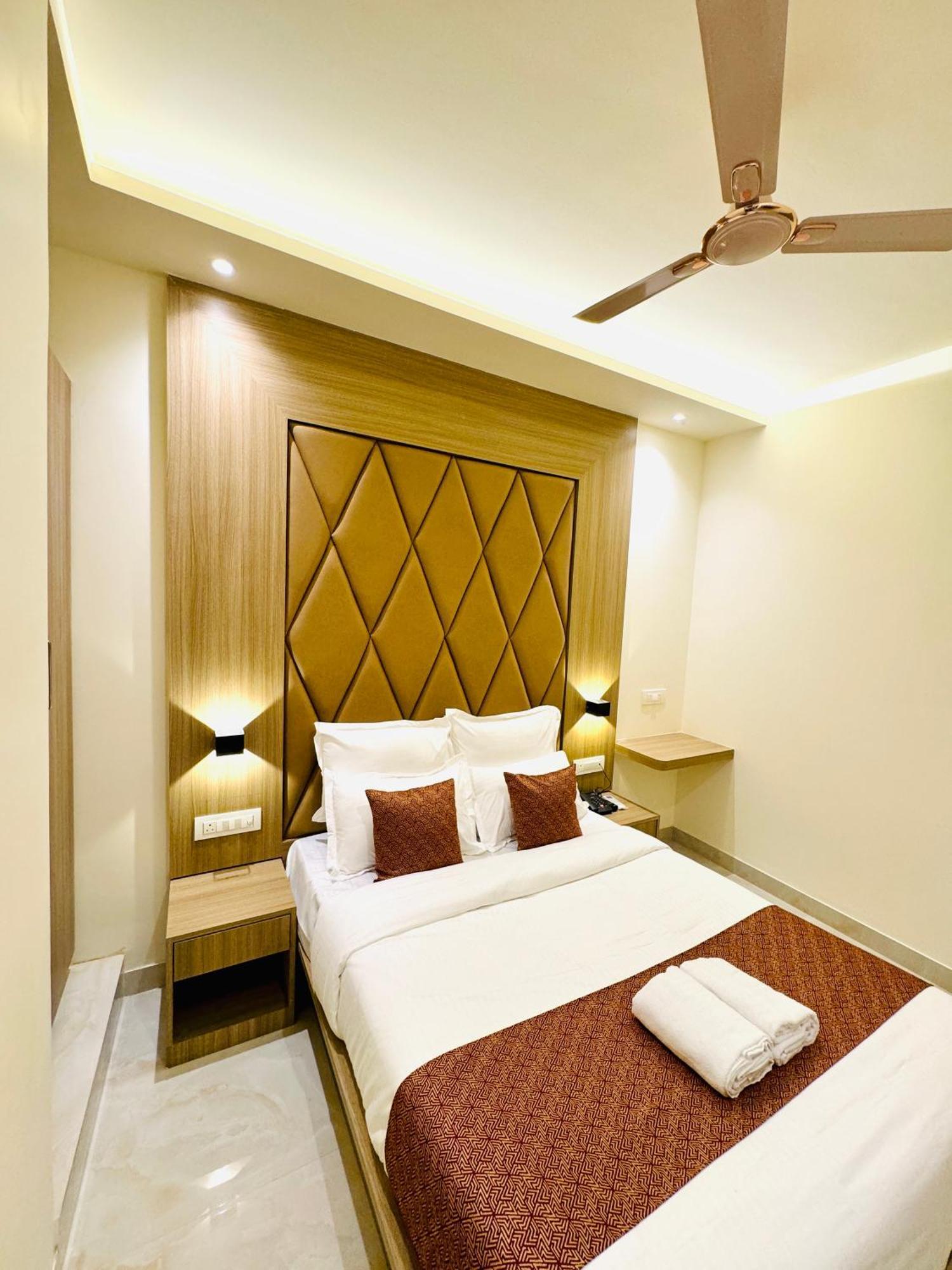 Hotel Bellamont มุมไบ ภายนอก รูปภาพ