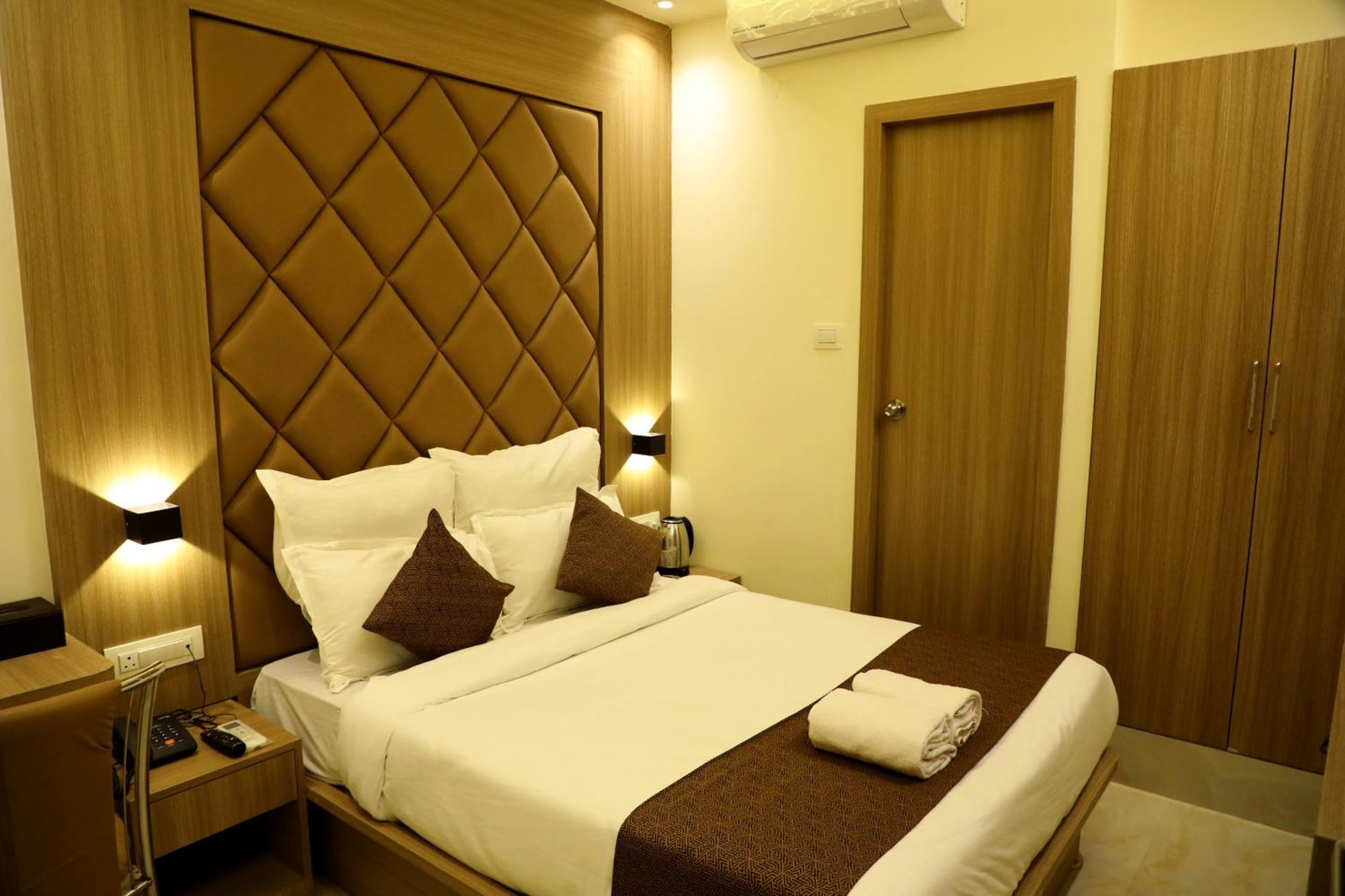 Hotel Bellamont มุมไบ ภายนอก รูปภาพ