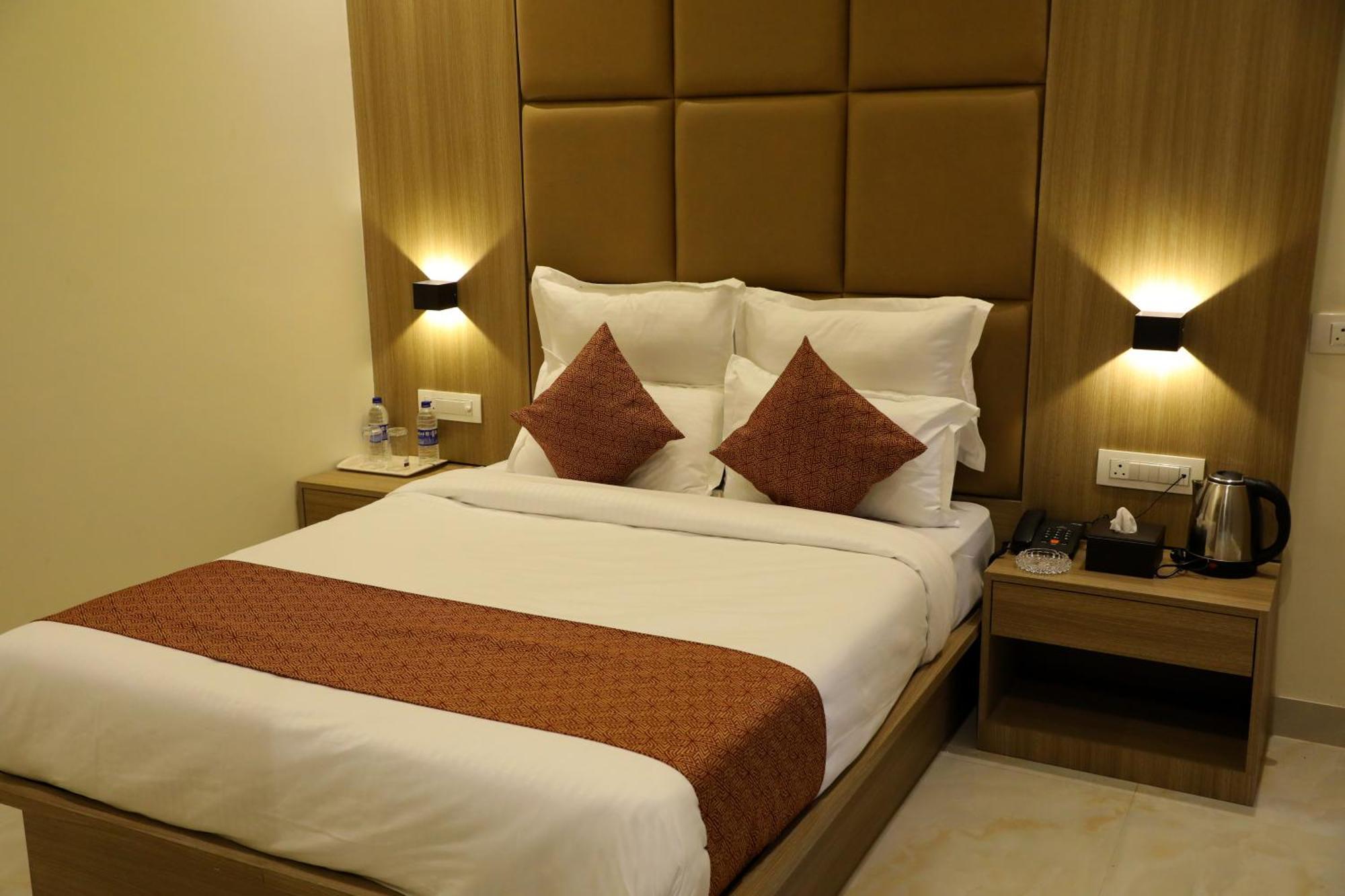 Hotel Bellamont มุมไบ ภายนอก รูปภาพ