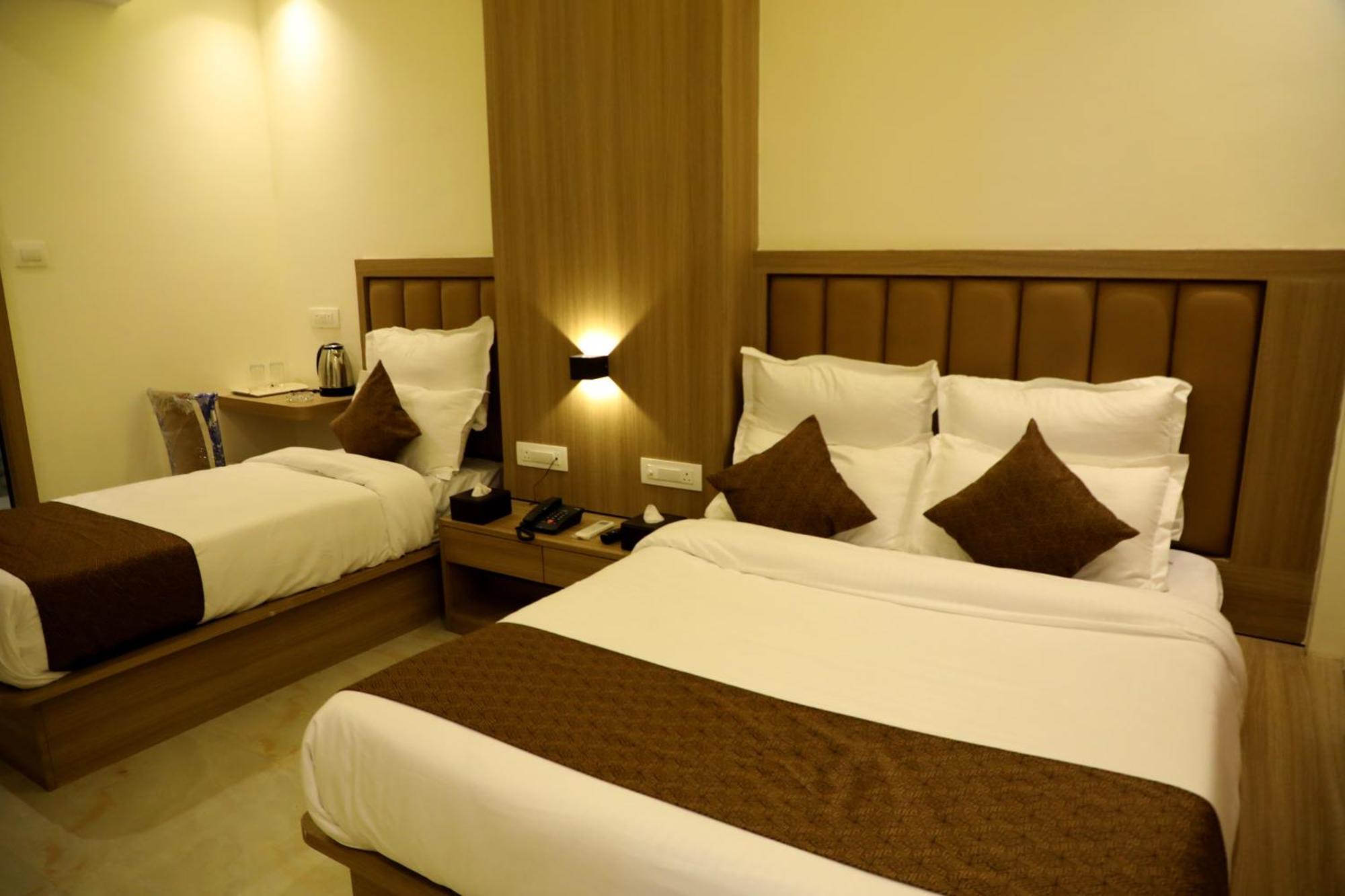 Hotel Bellamont มุมไบ ภายนอก รูปภาพ